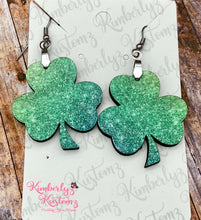 Load image into Gallery viewer, Saint Patrick’s Day Clover Earrings
